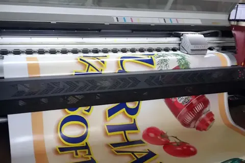 Digitalni pisač velikog formata · 3